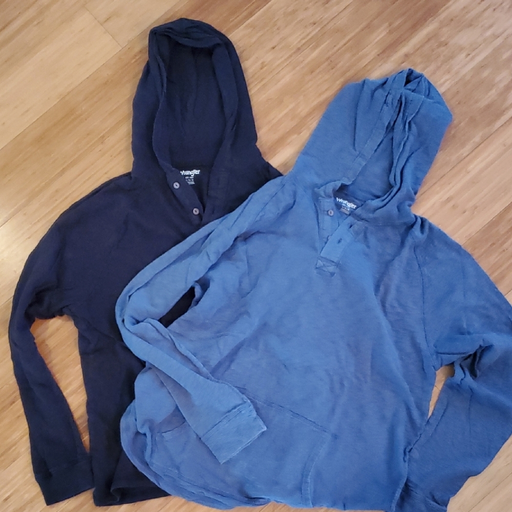 Wrangler Blue  And Black Hoodie
